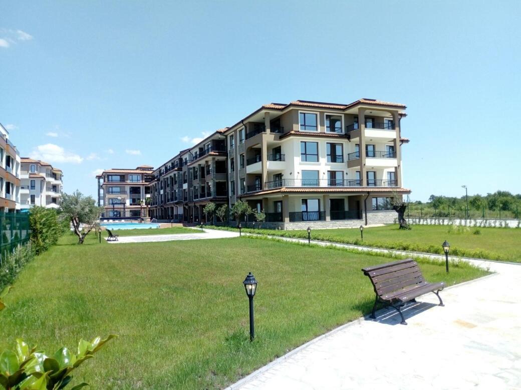 Burgas Beach Resort 2 Apartments Bagian luar foto