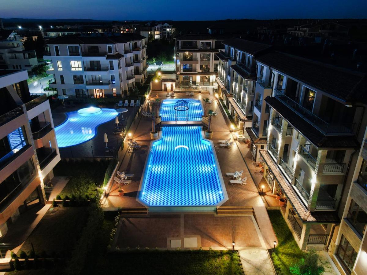 Burgas Beach Resort 2 Apartments Bagian luar foto