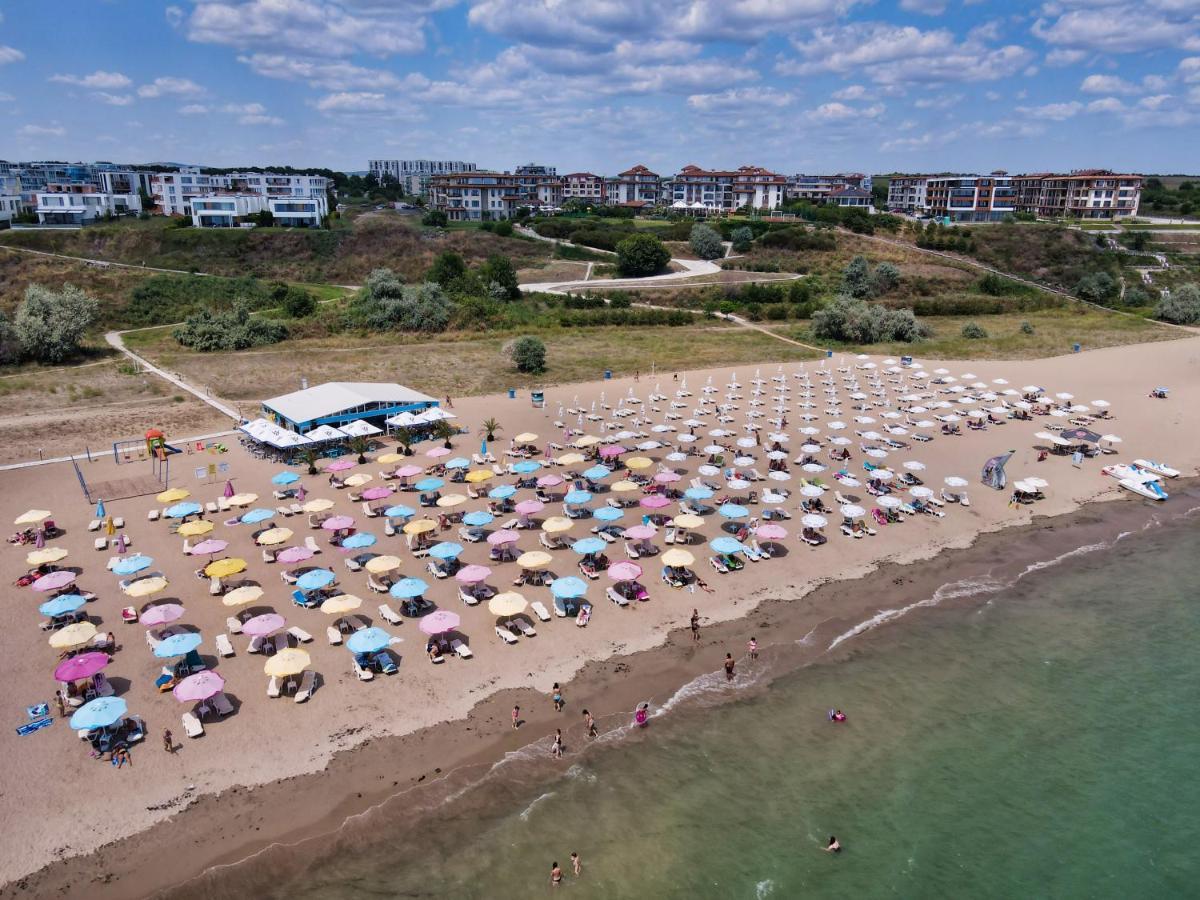 Burgas Beach Resort 2 Apartments Bagian luar foto