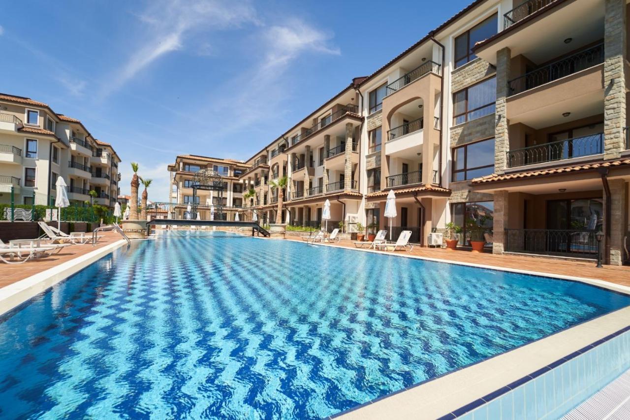 Burgas Beach Resort 2 Apartments Bagian luar foto
