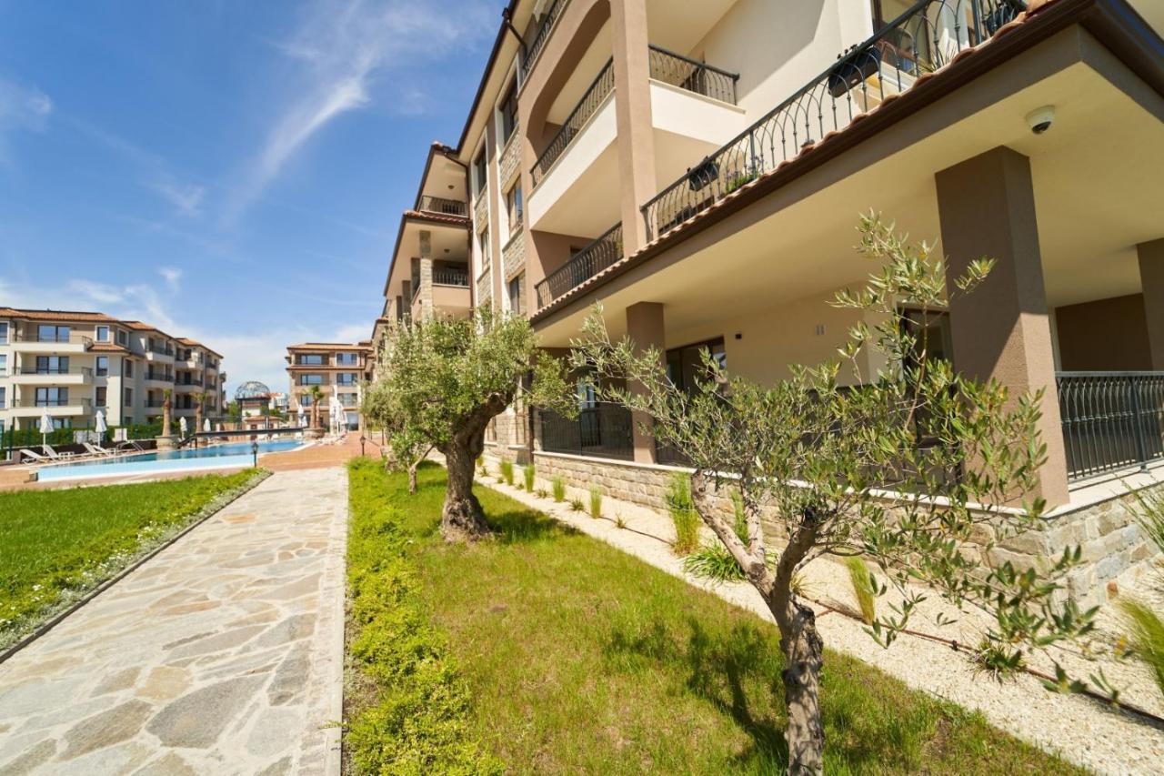 Burgas Beach Resort 2 Apartments Bagian luar foto