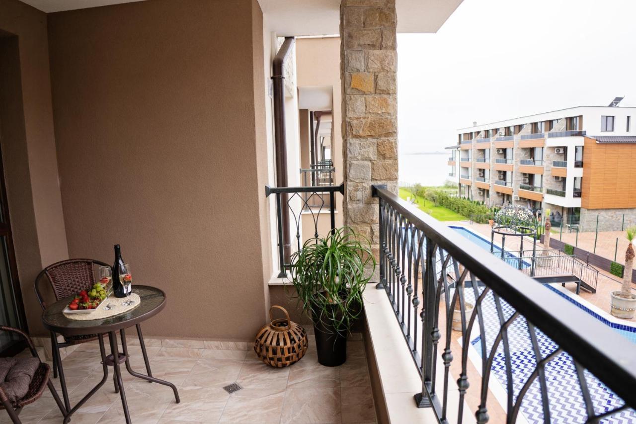 Burgas Beach Resort 2 Apartments Bagian luar foto